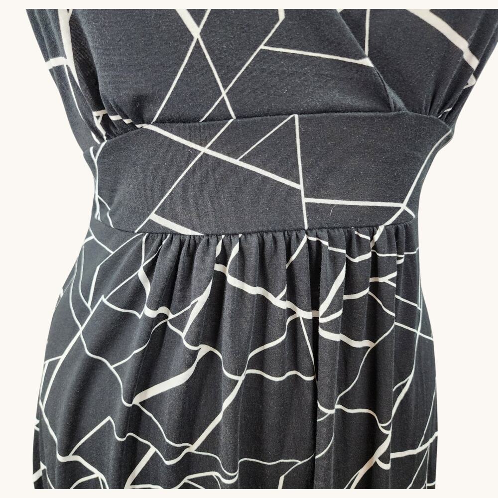 NWT Woosea Women’s XL Maxi Dress Black Geometric Sleeveless Crossover Neckline - Picture 7 of 11